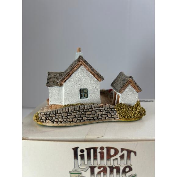 Lilliput Lane “St. Columba’s School” Signed Cottage Boxed with Deed - Picture 5 of 9